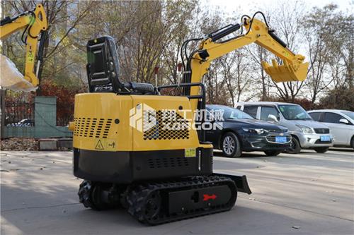 小型挖掘機(jī) 小型挖掘機(jī)