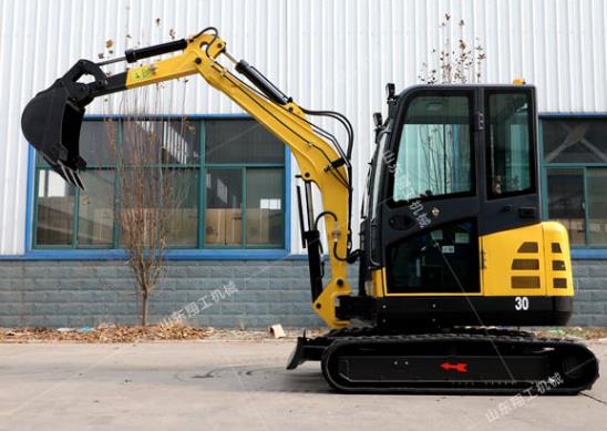 小型挖掘機(jī) 小型挖掘機(jī)